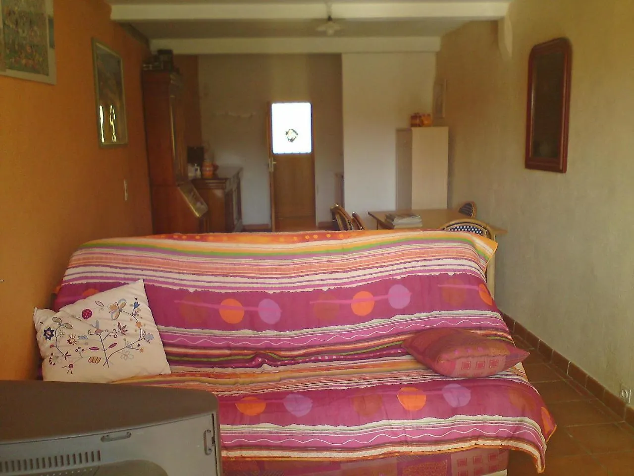 Apartment Sainte Croix Roumoules France