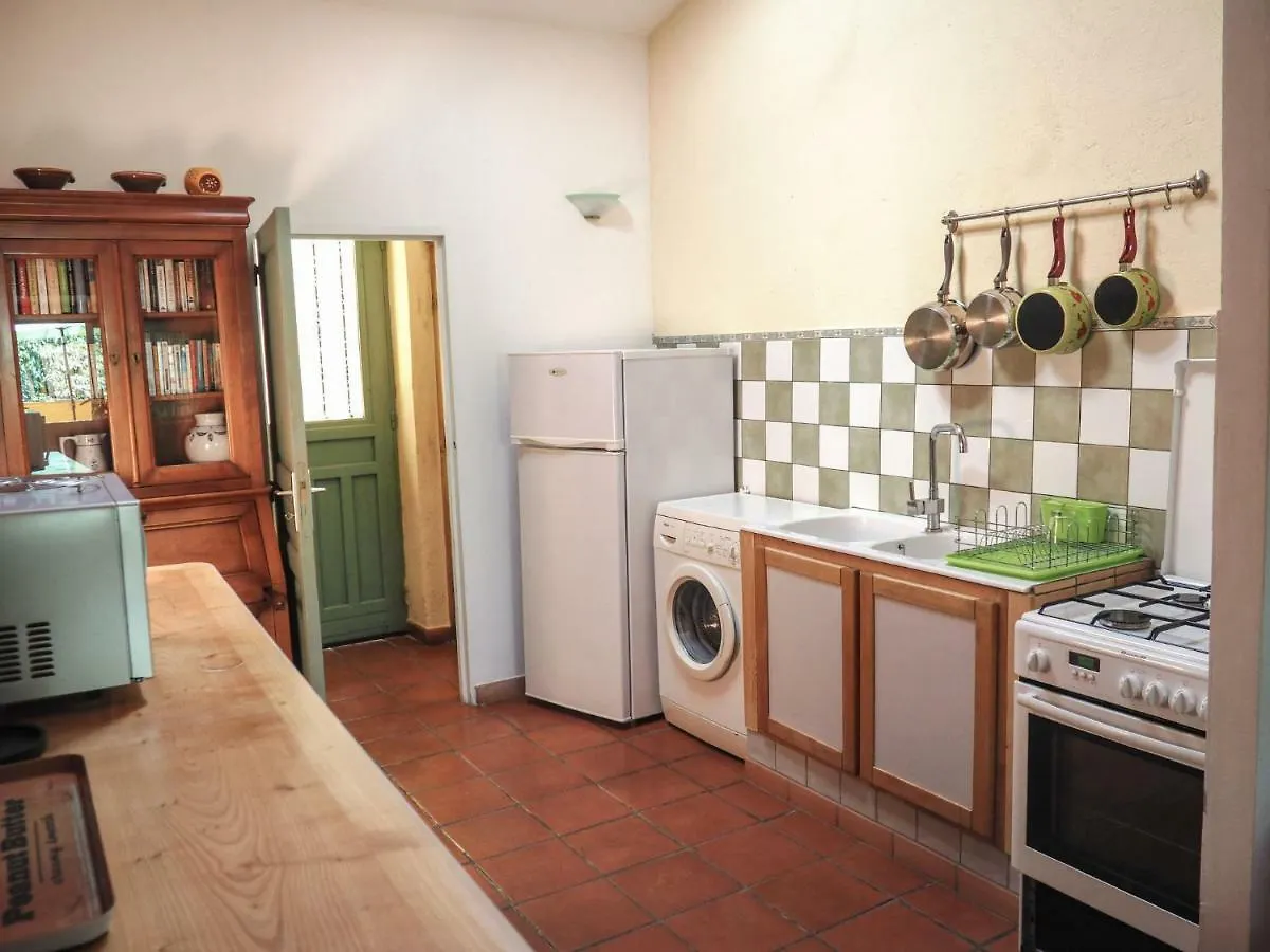Apartment Sainte Croix Roumoules 0*,